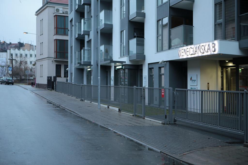 Super-Apartamenty Prestige Poznań Eksteriør bilde